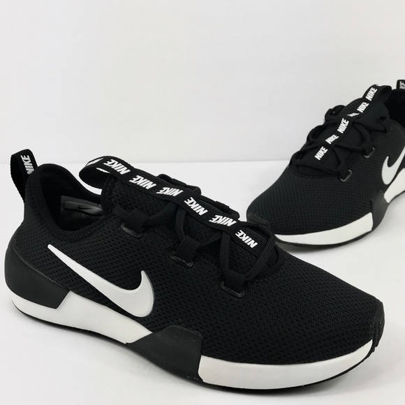 Nike Shoes - NEW Woman’s Nike Ashin Modern***